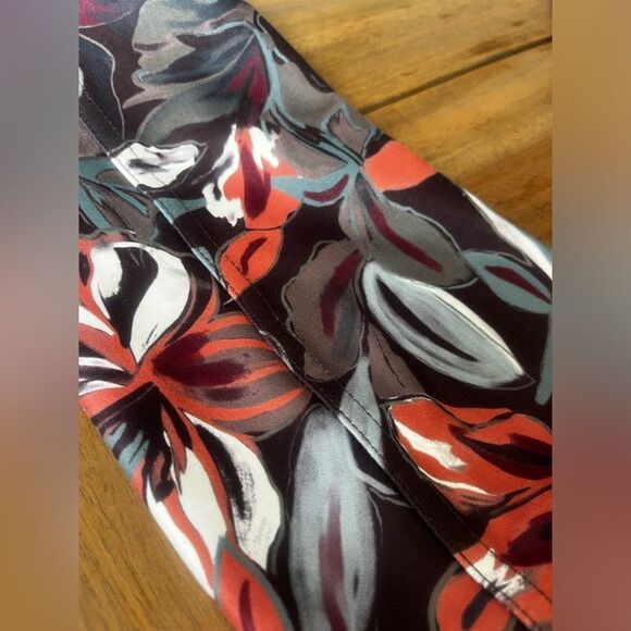 MARIKA Mid-calf Capri Floral Patterned Leggings; Size XS NWT! - Picture 10 of 10